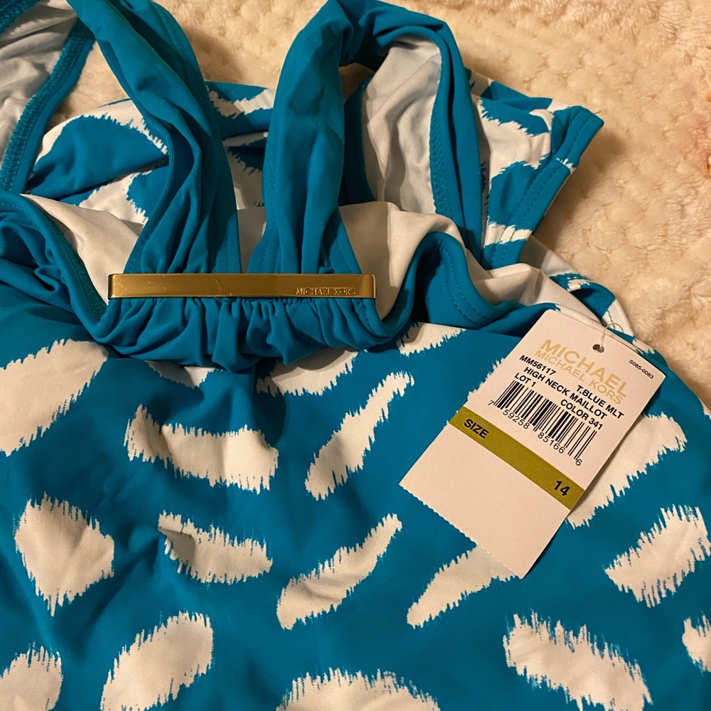 MIchael Kors NWT printed 🩱 bathing suit! Size 14. - Picture 4 of 6